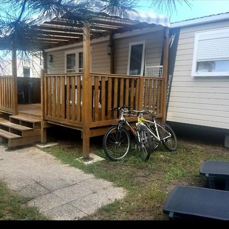 Camping Des Dunes De Contis Mobilhome 3Ch, Saint-Julien-en-Born Zewnętrze zdjęcie